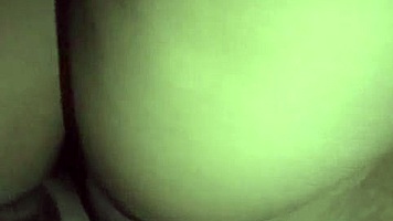 伙计,我朋友妻子乞求我付钱猛插她紧阴部,你知道吗!