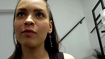 Colombian teen 18+ bunny deepthroats huge tourist cock, gagging in POV!