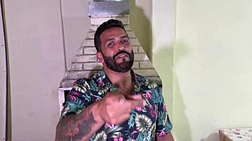 A Ninfeta De 19 Anos Gets Fucked In Ass And Pussy