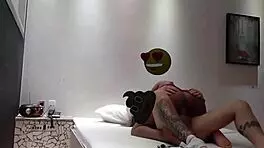 和我邻居在汽车旅馆好好干