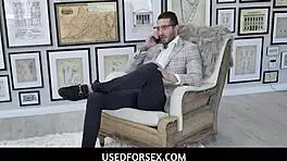 18+少女黛安娜·格蕾丝体验奇特导师方法时喜极而泣