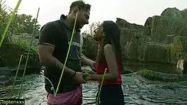 Indian teen 18+ girlfriend enjoys outdoor dating sex with best viral action