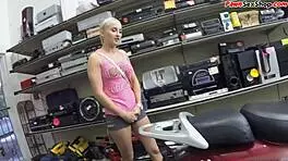 blonde enjoys the motor so much she offers a favor for it in the office