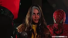 Allie haze sucks big cock in parody!