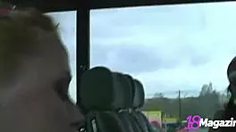 调皮旅行女同海伦娜狂欢