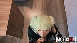 Russian Cosplayer Experiences First Anal With Bodybuilder In POV