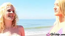 Blondes Catie Parker and Cali Carter eat pussy