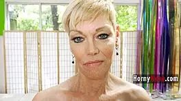 stepnana shows off her wild raunchy side to me 😈