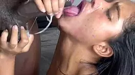 Amateur couple Nysdel face fucks cute petite model!