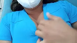 estudiante de odontología se masturba en el consultorio médico