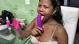 i play with my stepsis while she works, oops!