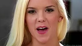 Jezabel Vessir Tricks Bunny Colby for Intense Pussy Licking