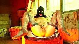 Did the bad babysitter Victoria Vargaz get screwed with a monster cock?