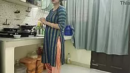 印度夫妻厨房激情大战 清澈印地语音频