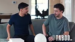 POV后妈裙子挑逗 Pristine Edge