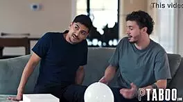 POV后妈裙子挑逗 Pristine Edge