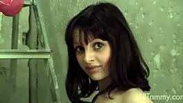 Lil Tammy Teases in Solo Finger Action