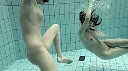 i’m loving loris and okunewa swimming as lesbians underwater