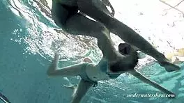 i’m loving loris and okunewa swimming as lesbians underwater