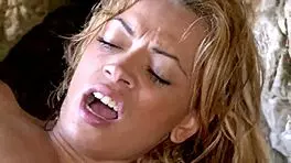 Young Anita Enjoys Outdoor Anal Sex