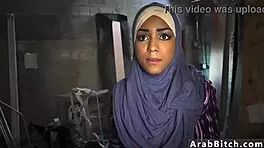 This tight arab teen drops her booty 23km outside the army base in hardcore reality