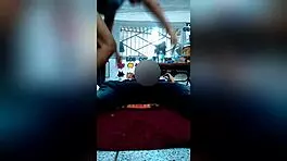 vaquera estudiante monta polla de amigo despues universidad