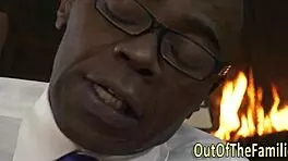 amateur teen sucking black rod for facial