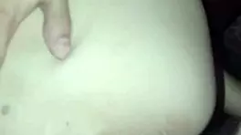 Mi Vecina Necesitaba Dinero Y Dejo Que La Folla