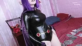 I crave Raven's goth curves in intense sex