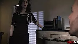 Teen 18+ Evelyn Claire Kneels for Big Dick Sucking