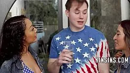 patriotic stepsisters amber summer and sarah lace in bikinis getting fucked 😏