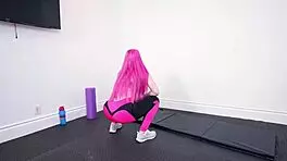 Pink Hair Pawg Lily Lou in Yoga Pants Gets Creampie