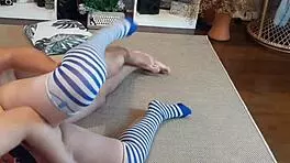 Chubby brunette gives amazing blowjob bareback 😈