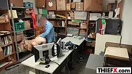 This amateur video will see teenage thieves apprehended and punished