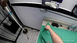 Lainey 在佛州遭羞辱脱衣搜身😈