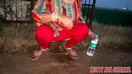 Wow! Indian Desi Girl Gets Nailed Outdoors by Boyfriend in Village!