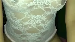 Vecina cachonda me invita a follar en casa