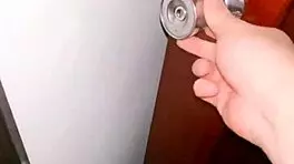 Me cogi a mi sobrina en la noche y la desperté 😈