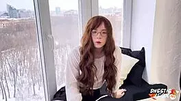 damn, that schoolgirl sucks hard! 😜