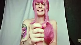 Wow! Cute Goddess Makima Teases with Sweaty Toes!