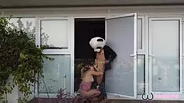 damn, banging my latina girlfriend during her apartment move!