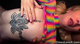 Tiny blonde gets spit roasted 😏