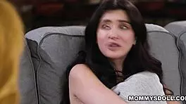 Jane Wilde and Chloe Surreal's Passionate Kiss and Tribbing