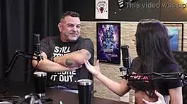 Jaye Summers Blows Big Cock First Time!