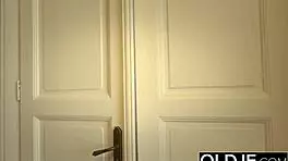 Fuck Young Wife's Pussy And Swallow My Cum!