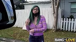 Waitress Savannah Siren Feels Thrill with Huge Tip on Bus