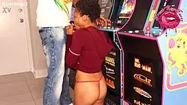 Yo, deepthroat while gaming old school style! 🎮