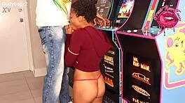 Yo, deepthroat while gaming old school style! 🎮