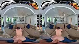 Breakfast turns intimate with girlfriend Sera Ryder virtually