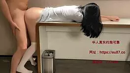 伙计，和我最好的朋友的狂野老婆勾搭太疯狂了，纯偷情刺激视频！